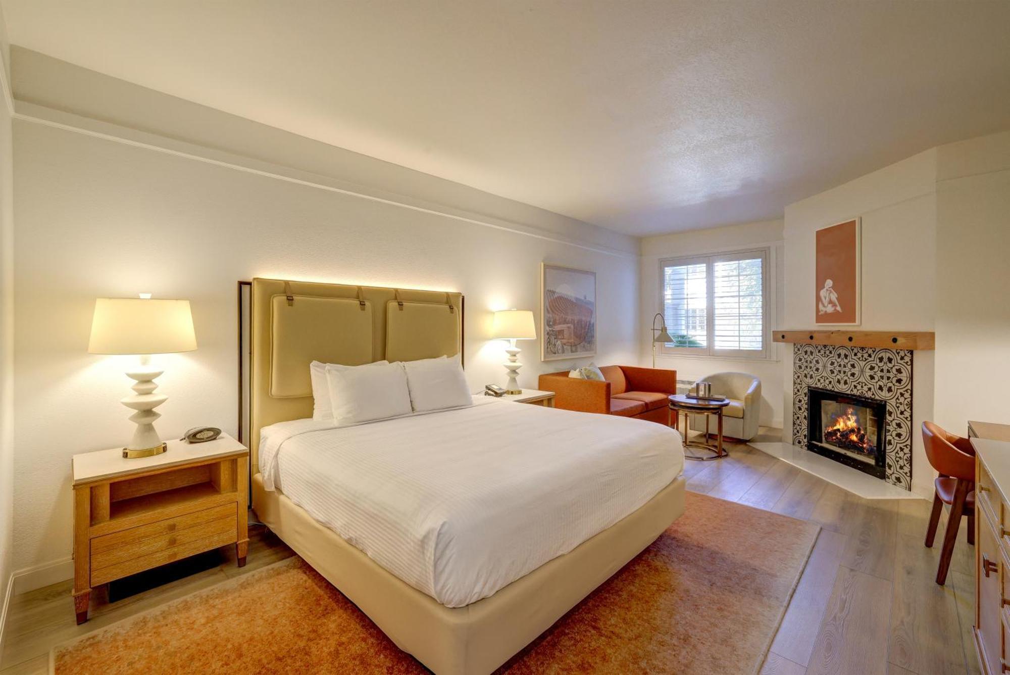 Valley Inn, Tapestry Collection By Hilton Hotel