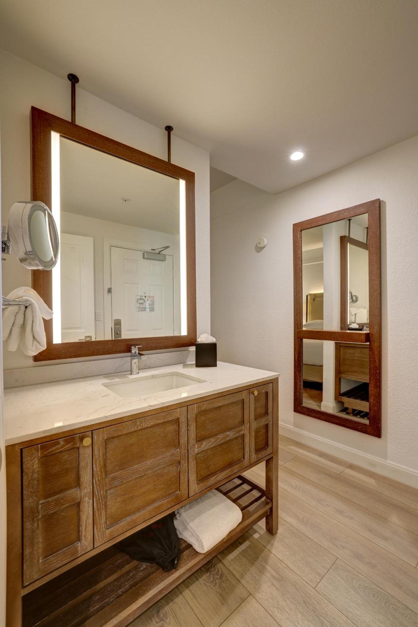 Valley Inn, Tapestry Collection By Hilton Hotel Sonoma