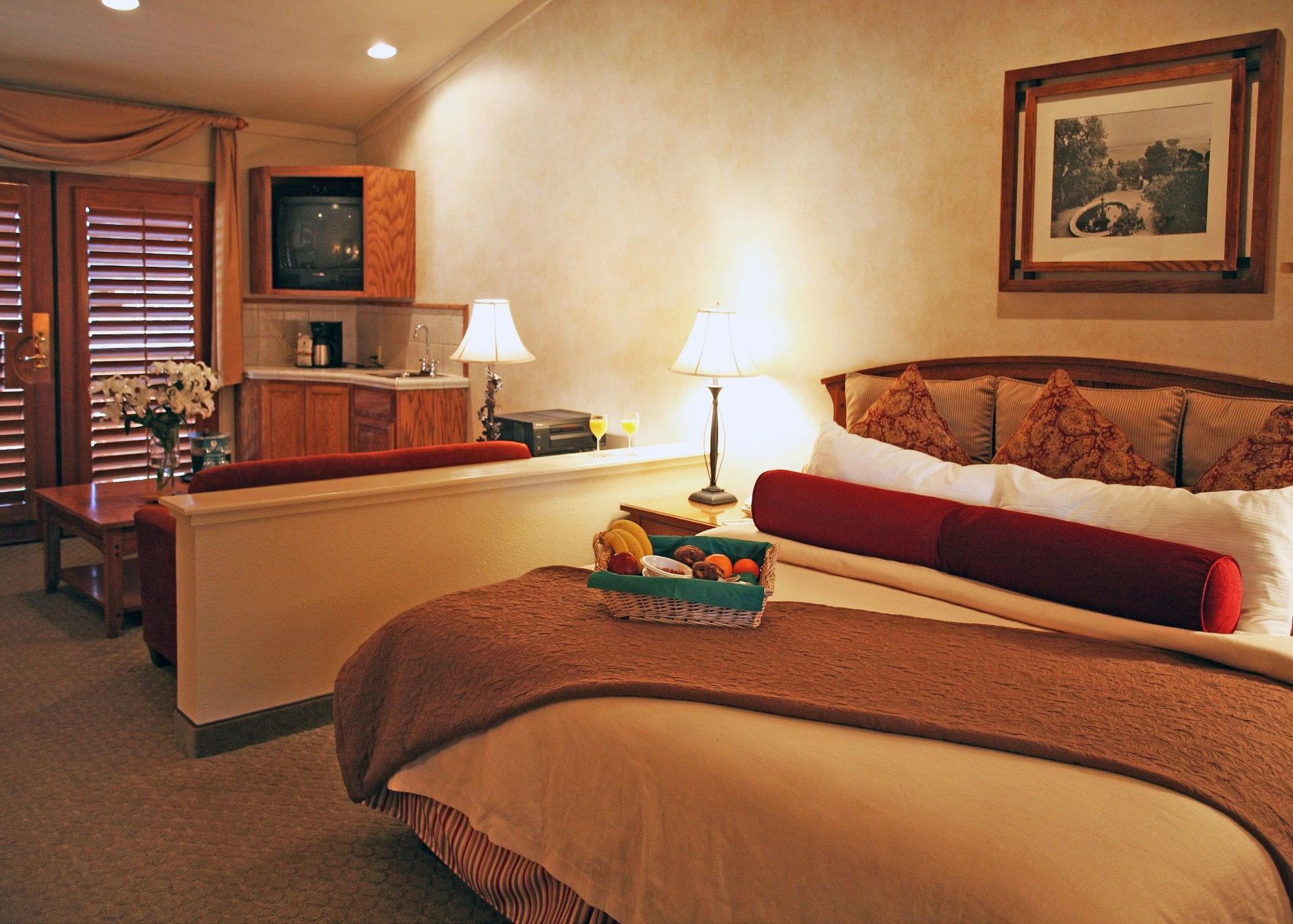 Valley Inn, Tapestry Collection By Hilton Hotel