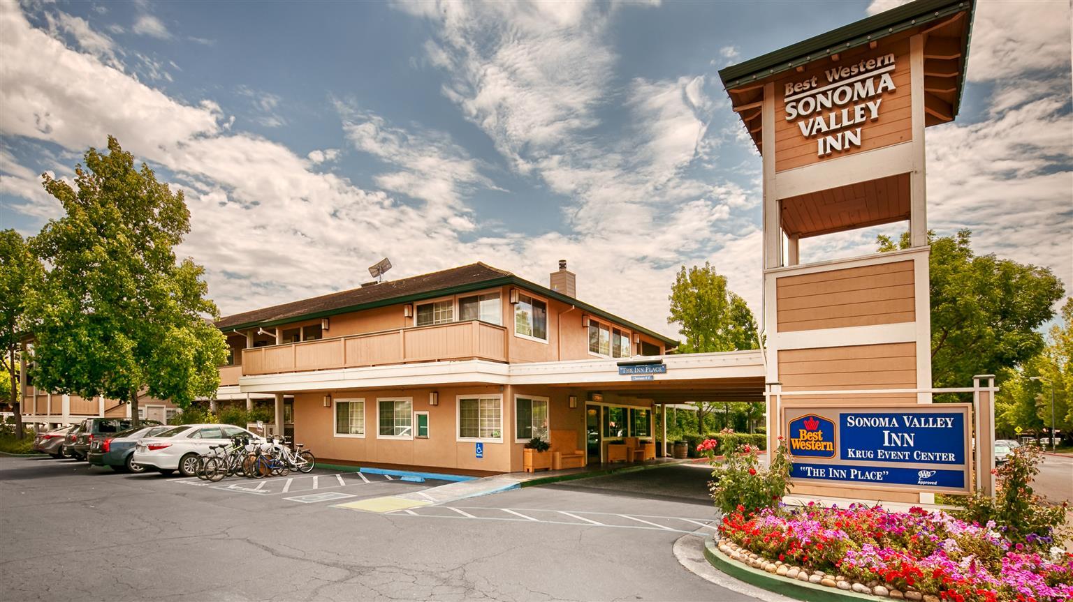 Valley Inn, Tapestry Collection By Hilton